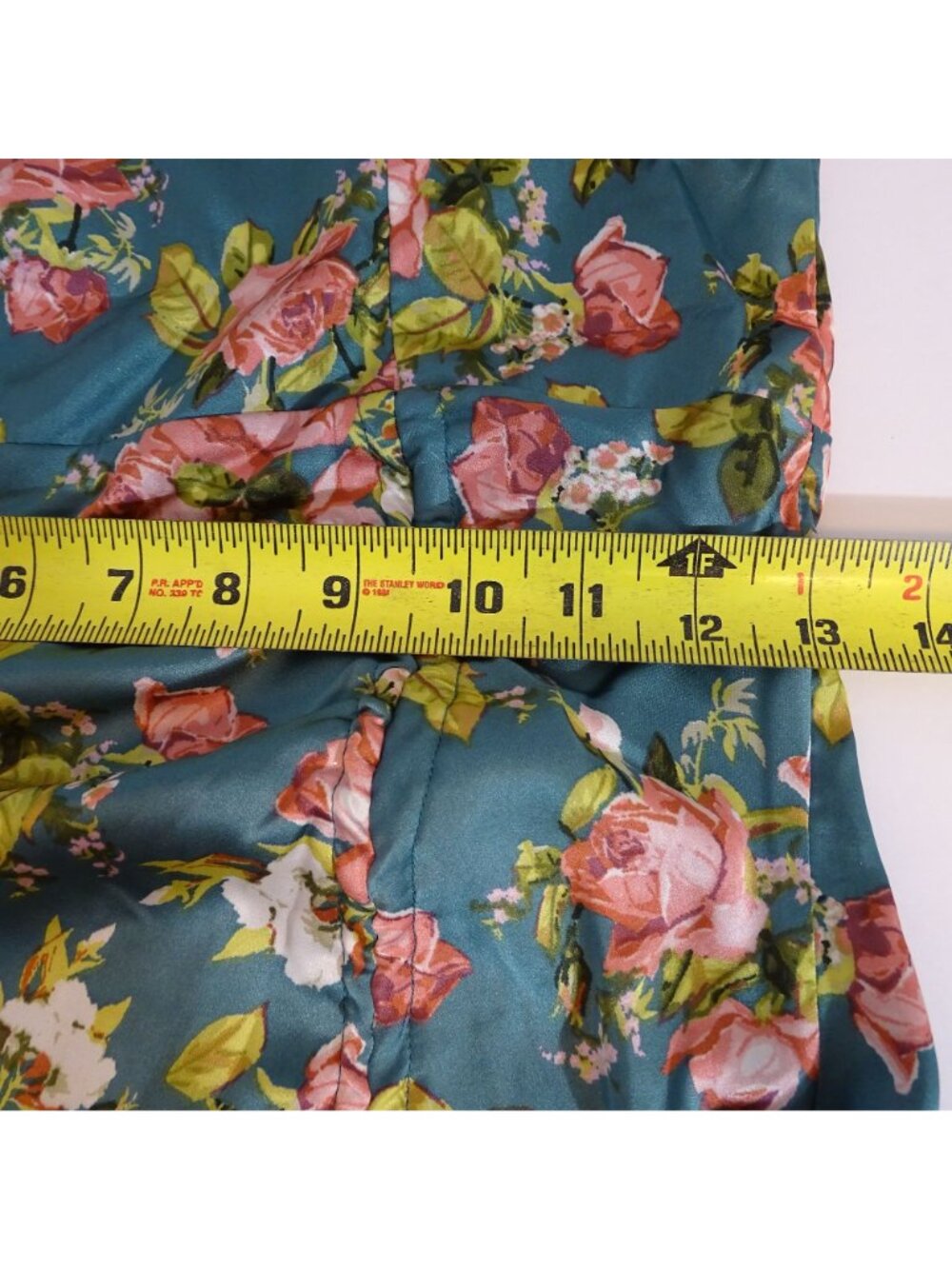 HELLO MOLLY Style Statement Era One Shoulder Satin Maxi Dress Green Size S 4 NEW - Picture 13 of 16